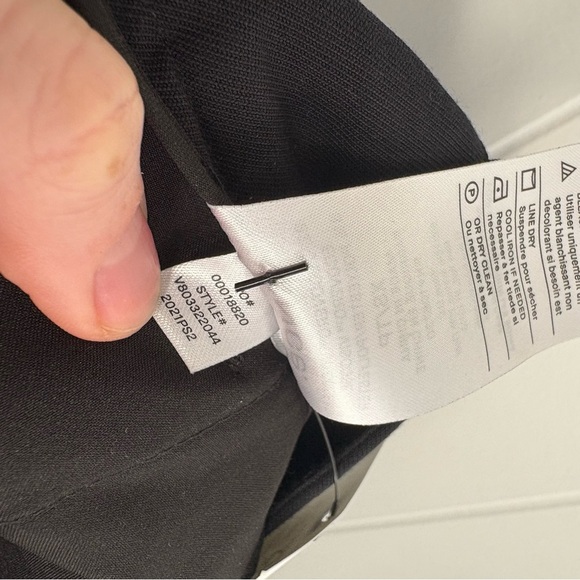 Vince Women’s Stove Pipe Pull-On Pant in Black Size XS Classic Work Trouser Pant - Picture 9 of 9